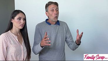 потрясающий минет блондинки с огромной кончей внутри