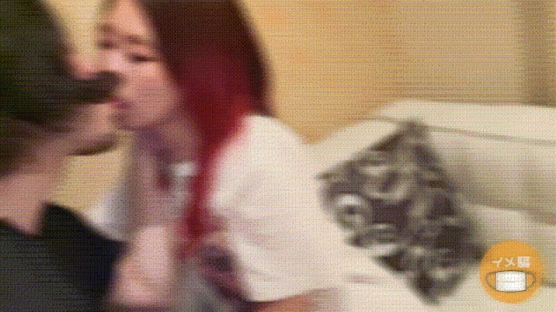 Estudante apaixonada por cosplay e sexo ao longo do dia