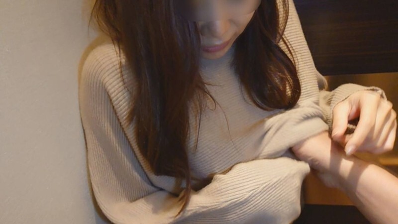 Beautiful Former Model Wife Pleases Another Man in Hot Creampie Shoot