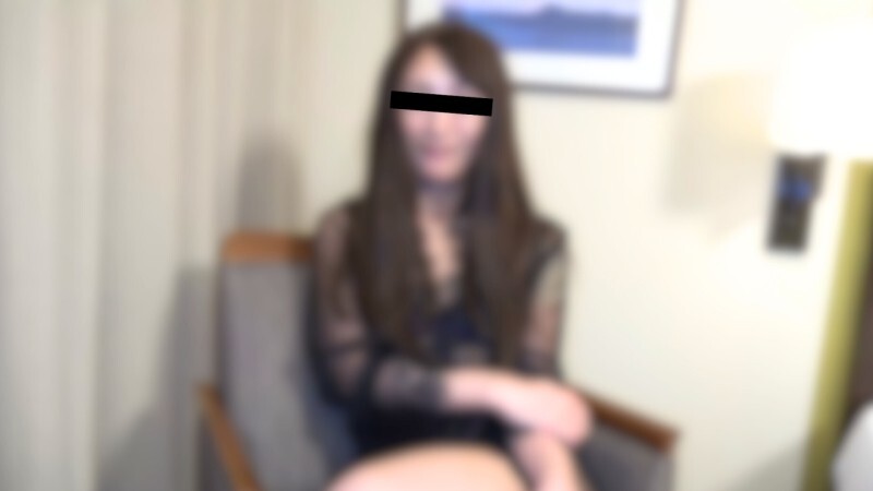 Homem Arrojado Usando Vacuum no Blowjob - Sussurros Sensuais