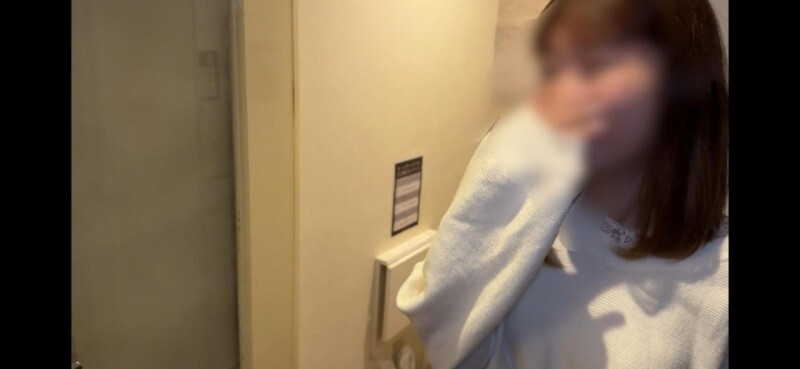 Exclusive Compilation: 4P Group with Masochistic Flight Attendant - Unseen Scenes!