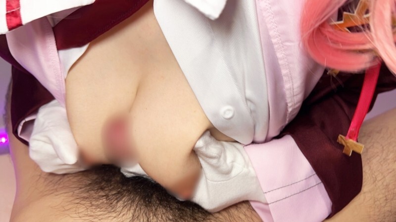Hoshikawa em sua versão de uniforme: Uma experiência única