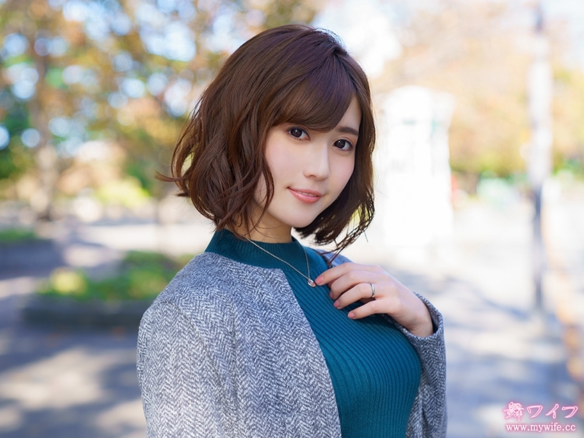 Riho Nishiyama Explosivo no MY-779 - Volume 1