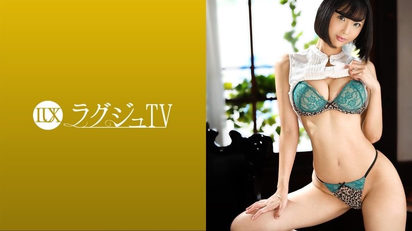LUXU-1452: Luxury TV Volta Com Cenas de Sexo Intenso