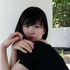 Nanako 3: A performance sedutora da atriz pornô