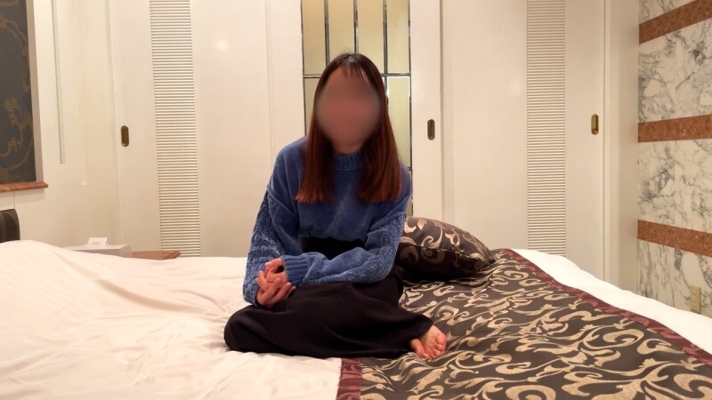 Watch 24-Year-Old Gym Instructor Enjoy Intense Cock Pleasure & Squirting