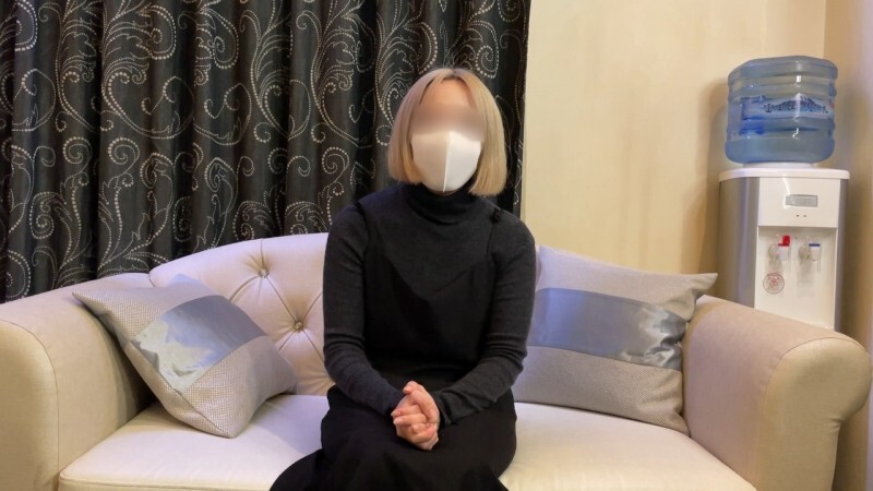 27-Year-Old Hairdresser Loses Herself in Passionate Encounter