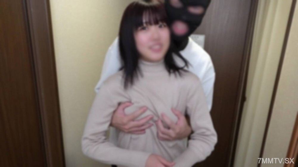 Flashing Naked Body: Stunning 18yo Fresh Beauty in FC2-PPV-4631805