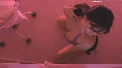 Experimente o KBJ-24010949, um vídeo adulto completo
